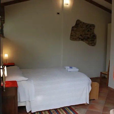 R&b Albero Cavo Nocleg ze śniadaniem 3*